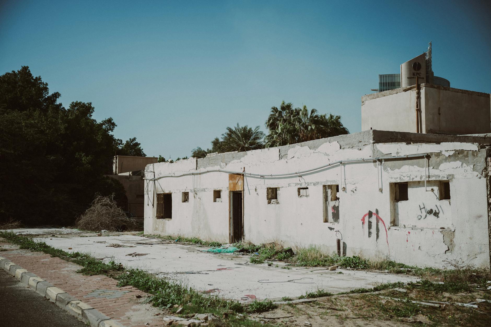 نقل عفش في الدبيعة